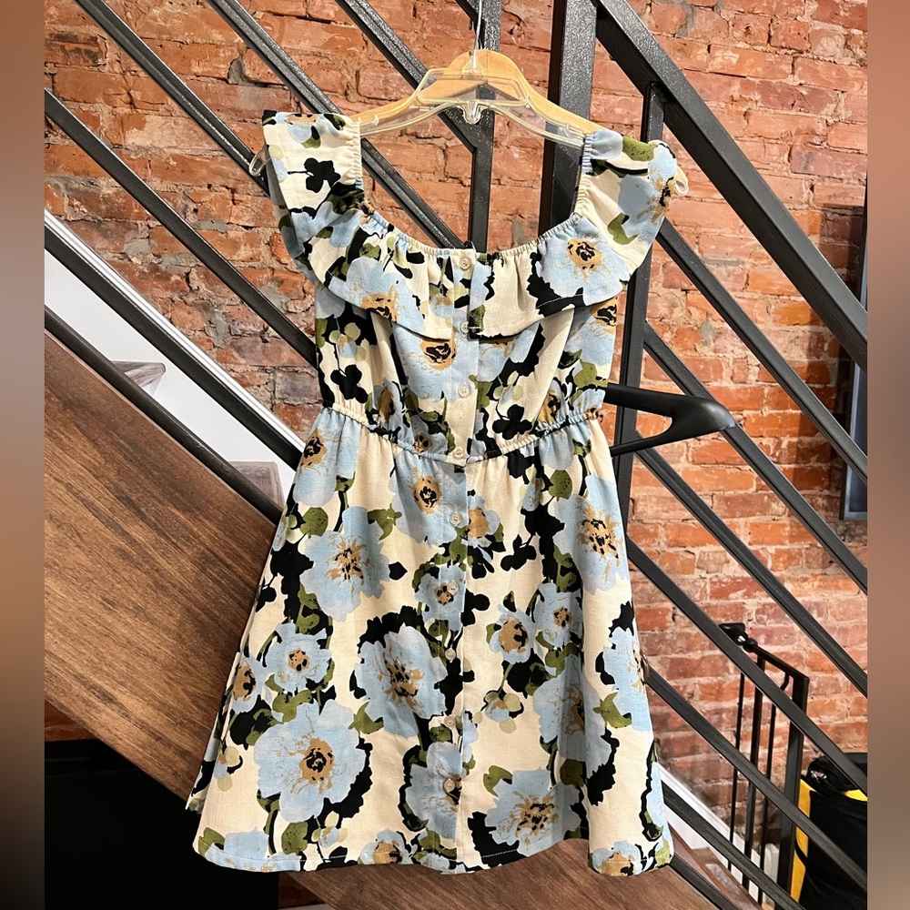 Floral off shoulder mini